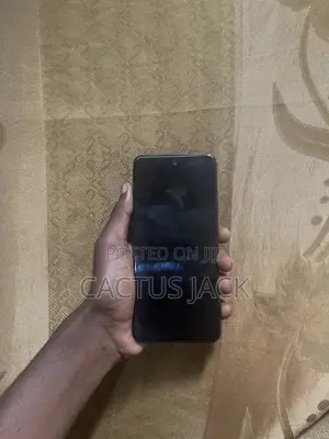 Infinix Smart 8 64 GB Black