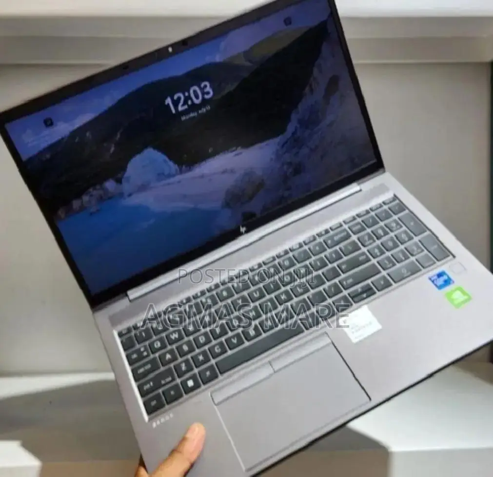 New Laptop HP ZBook 15 16GB Intel Core i7 SSD 512GB