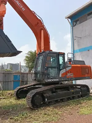 Hitachi 350h-7g With 50%70%Bank Option
