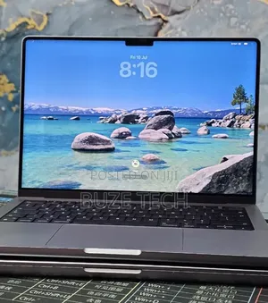 New Laptop Apple MacBook Pro 2021 M1 32GB Apple M1 Pro SSD 512GB