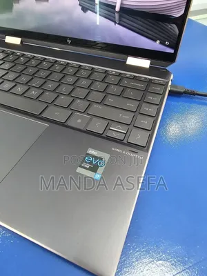 New Laptop HP Spectre 16GB Intel Core i7 SSD 512GB