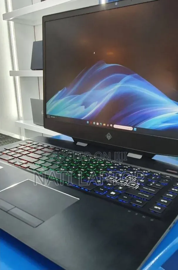New Laptop HP 16GB Intel Core i7 SSD 512GB