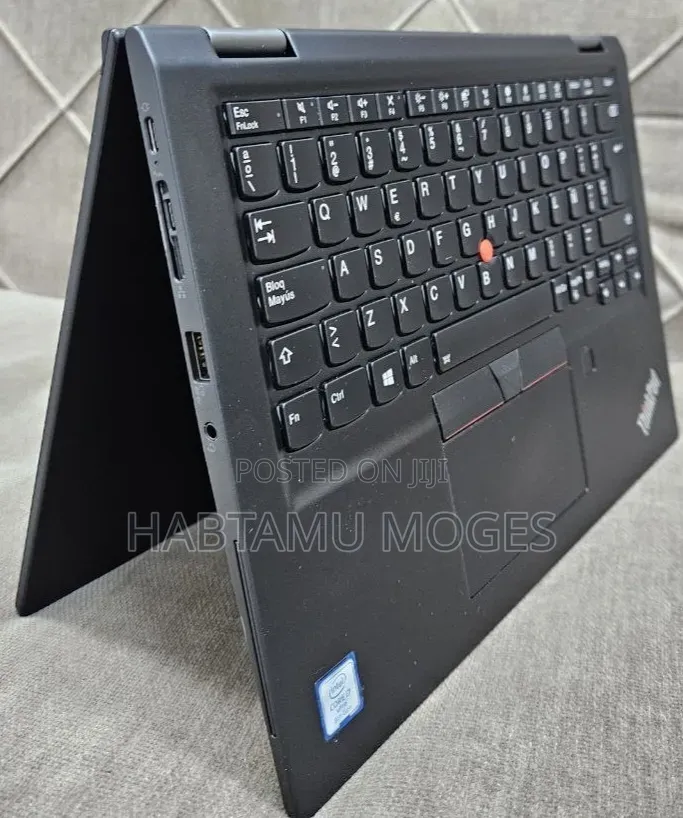 New Laptop Lenovo ThinkPad X390 Yoga 16GB Intel Core i7 SSD 512GB