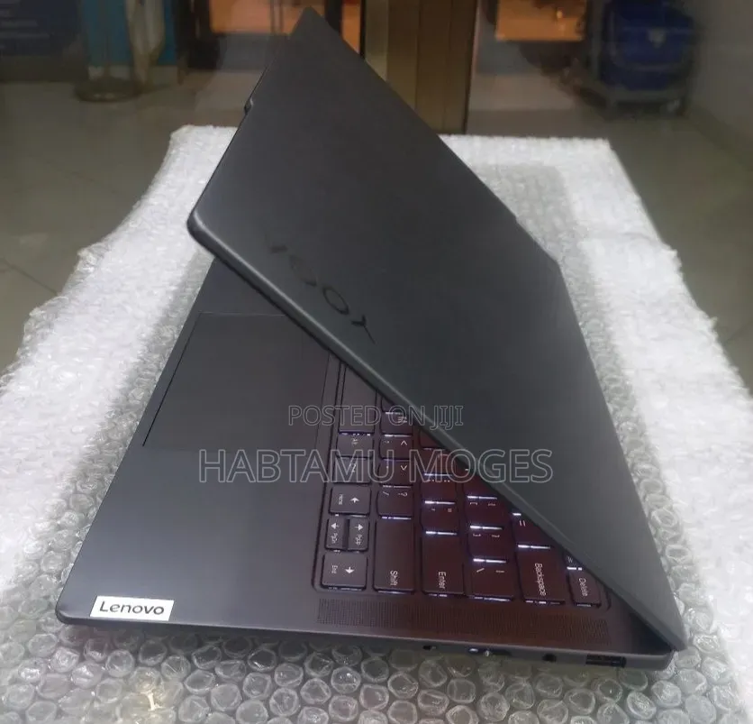 New Laptop Lenovo Yoga 2 32GB AMD Ryzen 7 SSD 1T