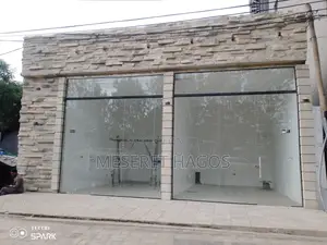 Rent Shop for Any Purpose Lamberet