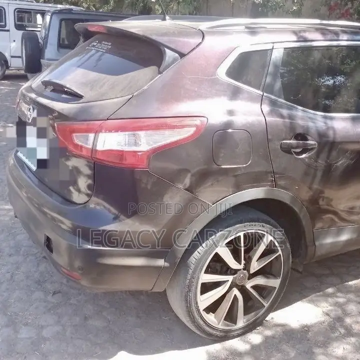 Nissan Qashqai 2016 Gray