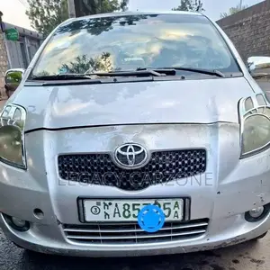 Toyota Yaris 2008 Silver