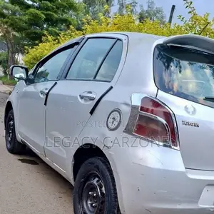 Toyota Yaris 2008 Silver