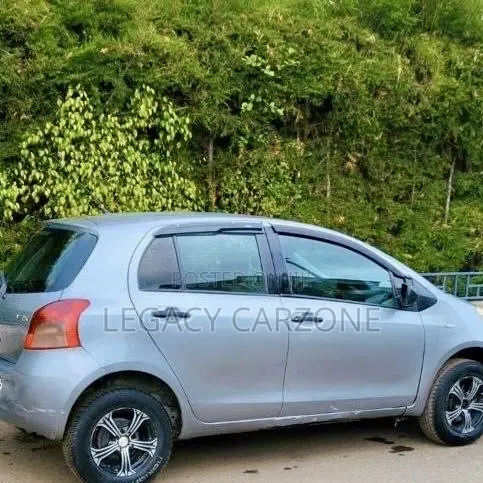 Toyota Yaris 2007 Silver