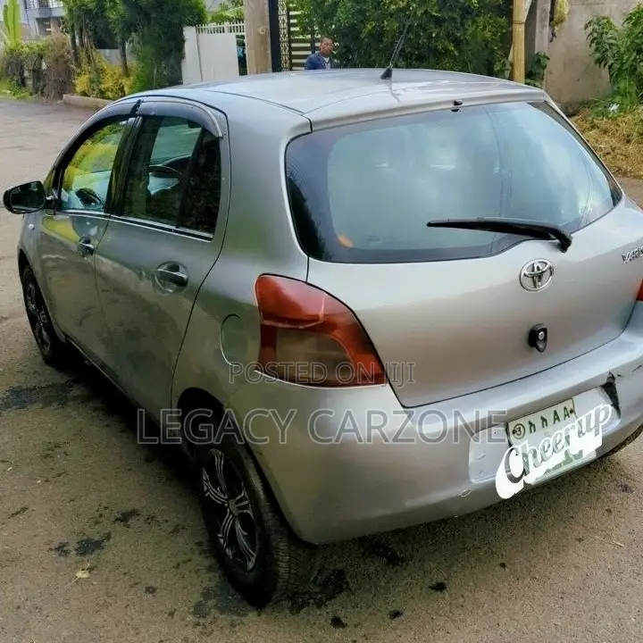Toyota Yaris 2007 Silver