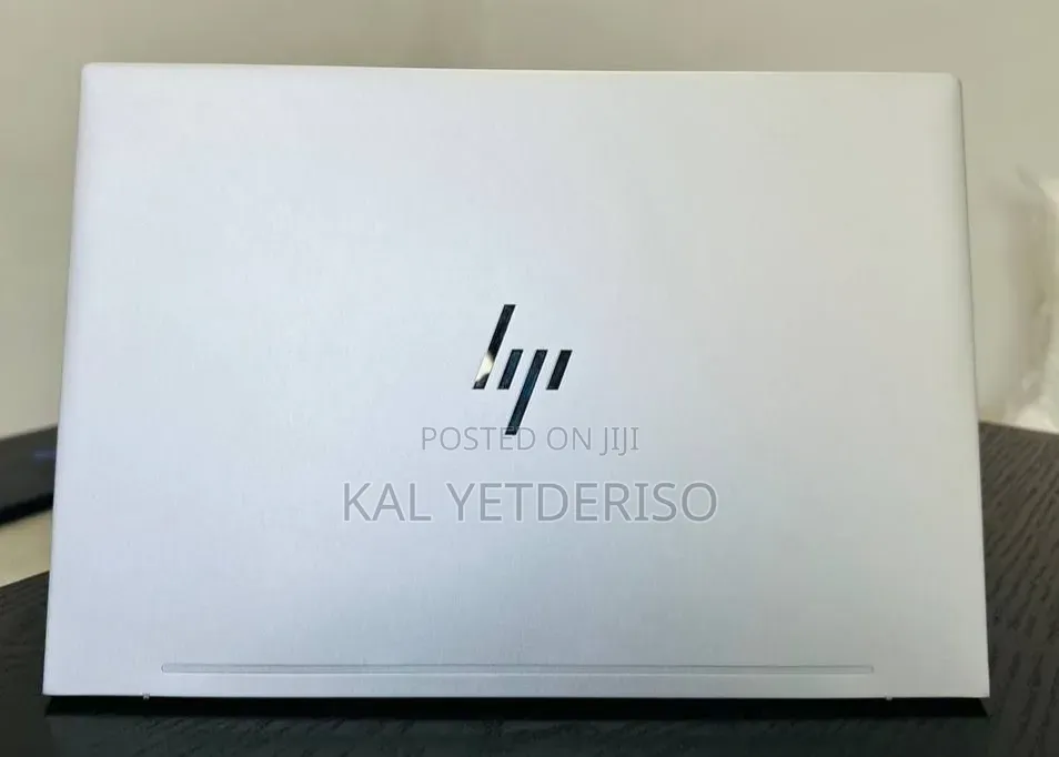 New Laptop HP Envy 13 8GB Intel Core i5 SSD 512GB