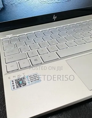 New Laptop HP Envy 13 8GB Intel Core i5 SSD 512GB