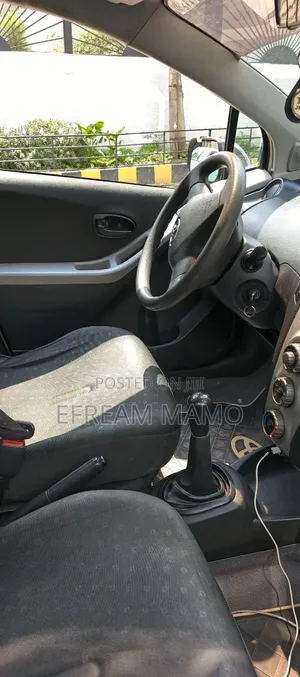 Toyota Yaris 2009