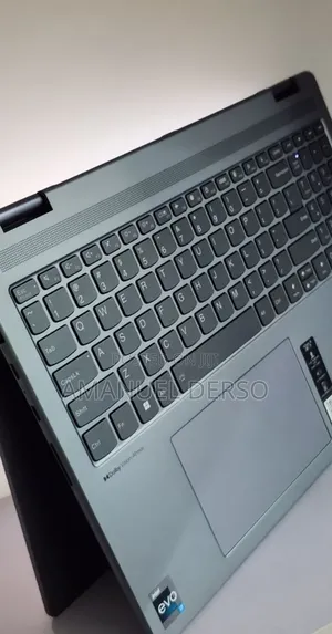 New Laptop Lenovo Yoga 7i 16GB Intel Core i7 SSD 512GB