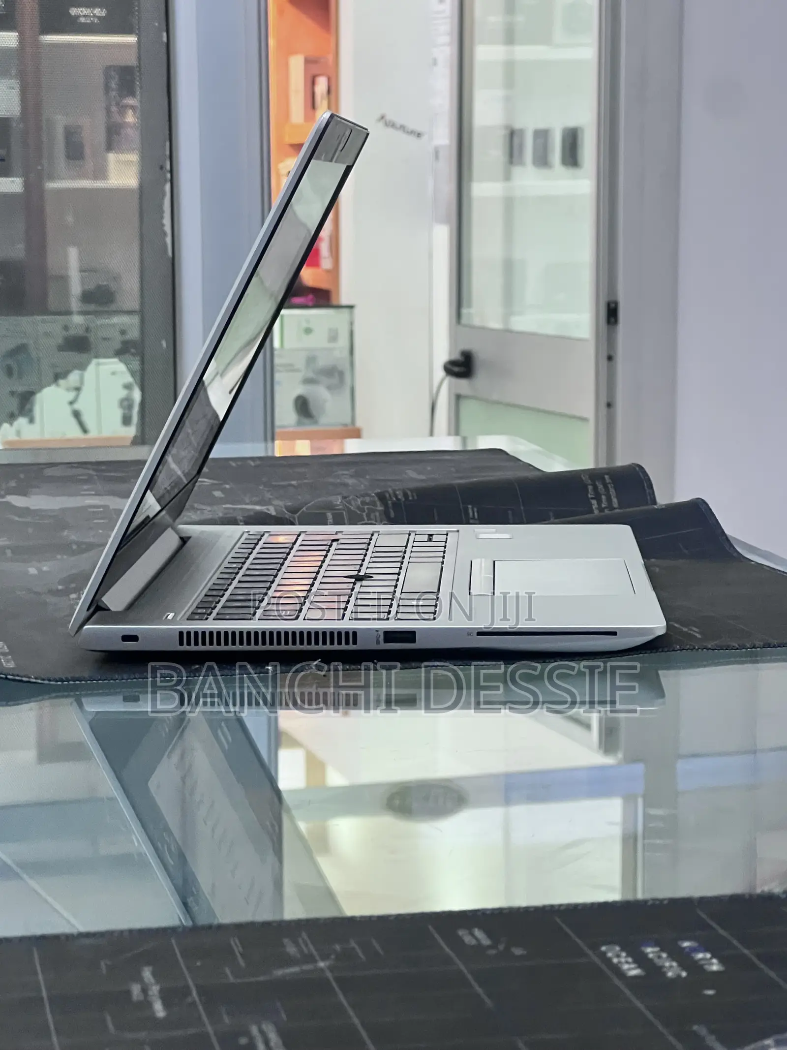 New Laptop HP EliteBook 840 16GB Intel Core i7 SSD 512GB