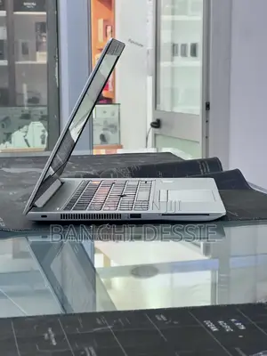 New Laptop HP EliteBook 840 16GB Intel Core i7 SSD 512GB