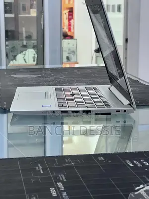 New Laptop HP EliteBook 840 16GB Intel Core i7 SSD 512GB