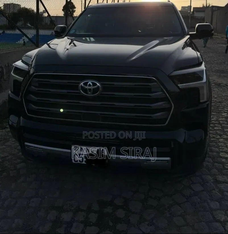 Toyota Sequoia 2025 Black