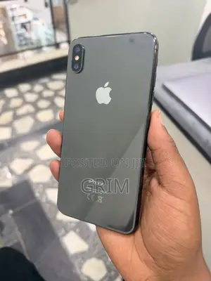 New Apple iPhone XS Max 64 GB Black
