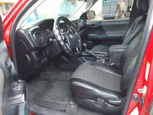 Toyota Tacoma 2019 Burgundy