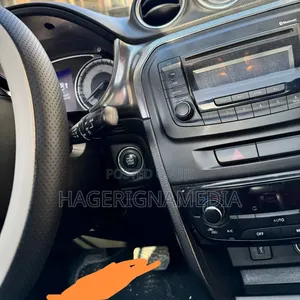 Suzuki Grand Vitara 2021 Silver