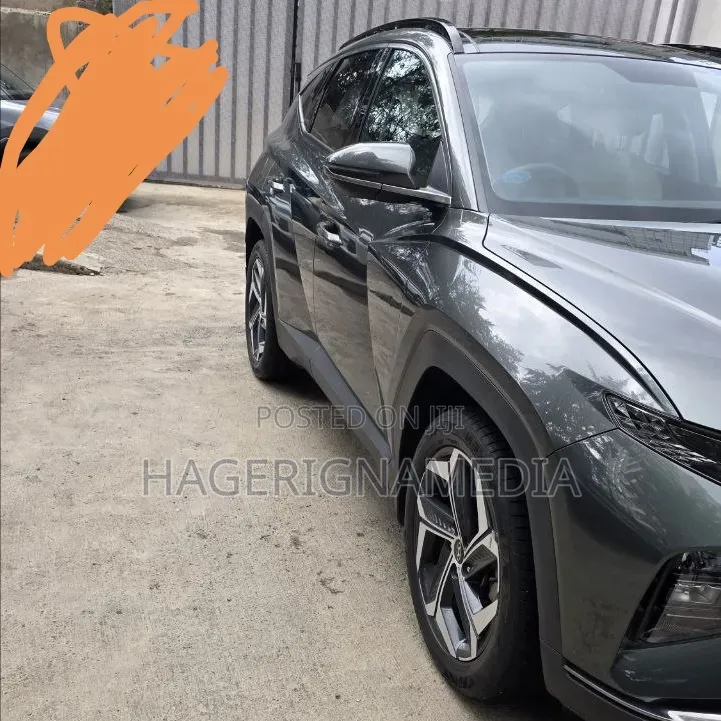 Hyundai Tucson 2022 Gray