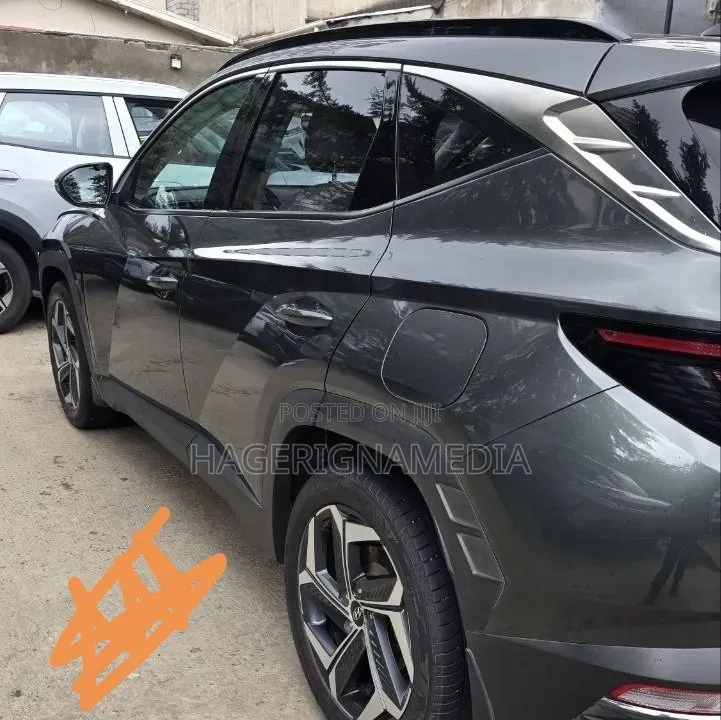 Hyundai Tucson 2022 Gray