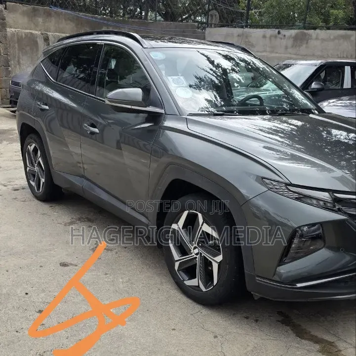 Hyundai Tucson 2022 Gray