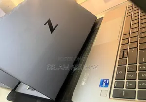 New Laptop HP ZBook Fury 15 G8 32GB Intel Core i7 SSD 512GB