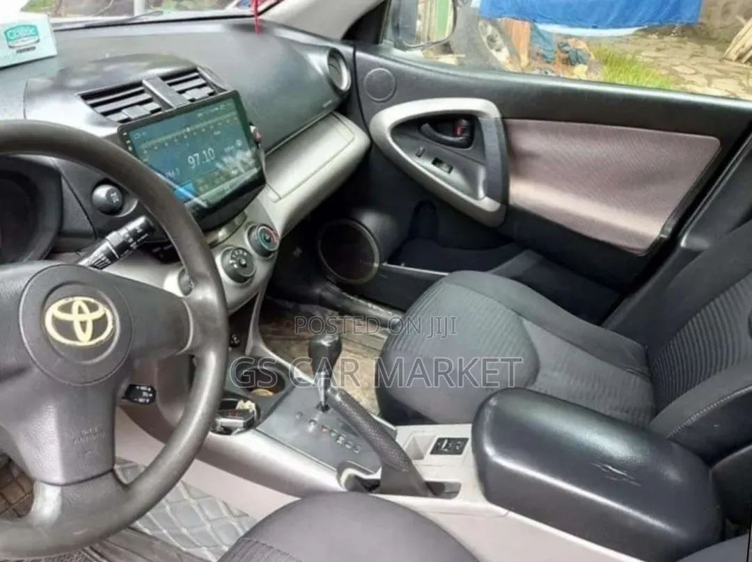 Toyota RAV4 2008 Silver