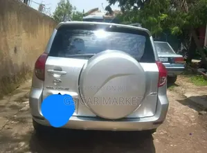 Toyota RAV4 2008 Silver