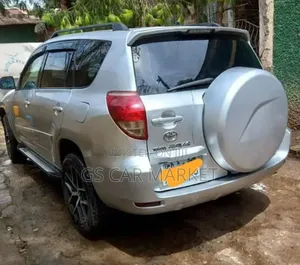 Toyota RAV4 2008 Silver