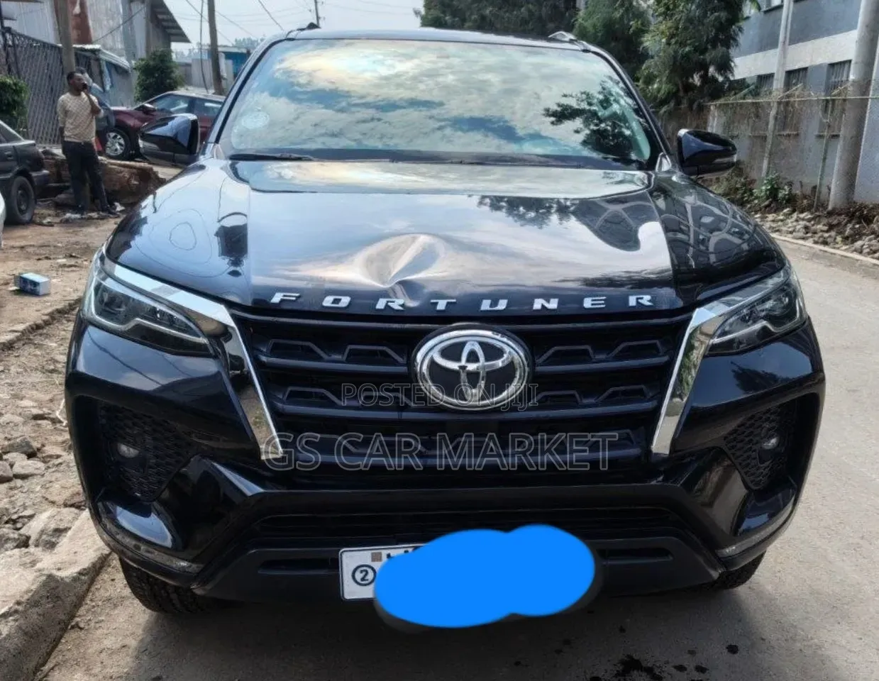 Toyota Fortuner 2022 Black
