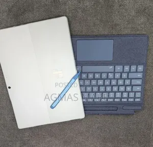 New Laptop Microsoft Surface Pro 9 16GB Intel Core i7 SSD 512GB