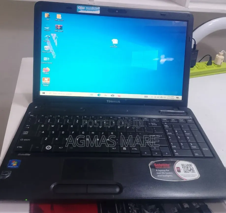 New Laptop Toshiba Satellite C55 8GB Intel HDD 500GB