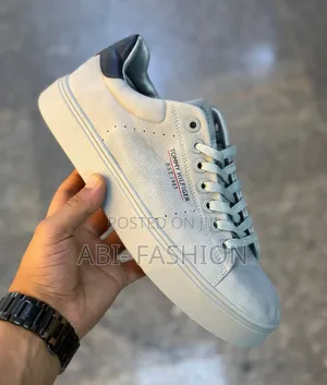 Tommy Hilfiger Core Corporate