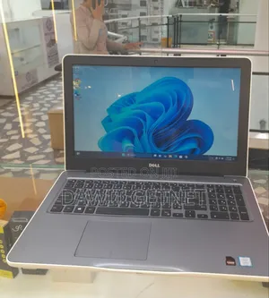 New Laptop Dell Inspiron 15 8GB Intel Core i7 HDD 1T