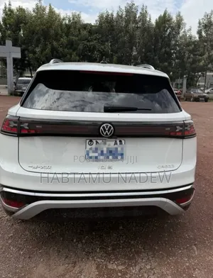 Volkswagen ID.6 2024 White