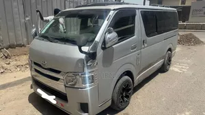Toyota HiAce 2007 Silver