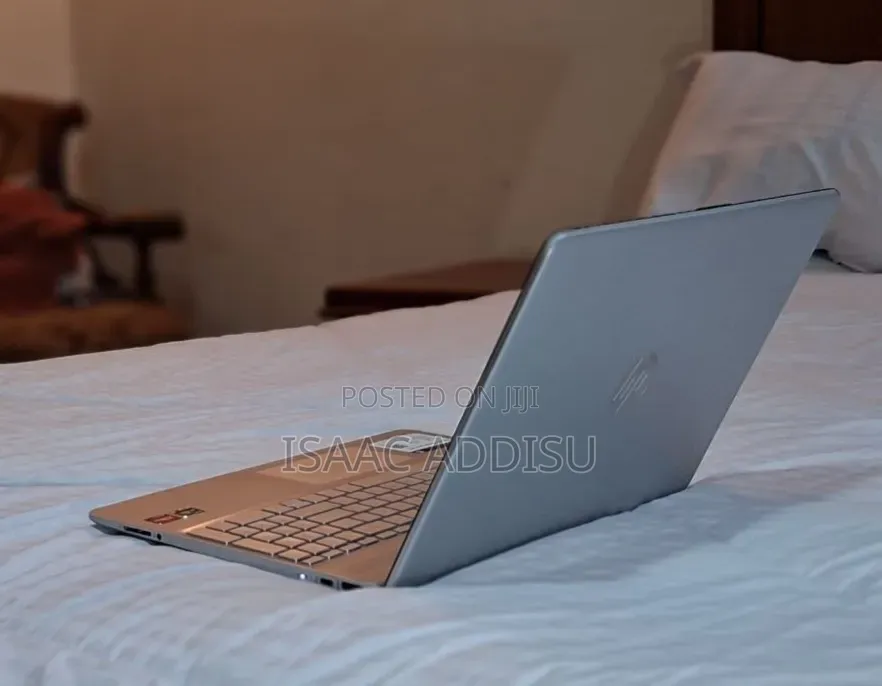 Laptop HP Pavilion 15 8GB AMD Ryzen 3 SSD 256GB