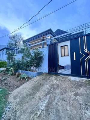Furnished 5bdrm Villa in Sumit Birihanu, Yeka for sale