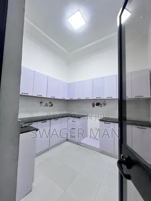 Furnished 5bdrm Villa in Sumit Birihanu, Yeka for sale