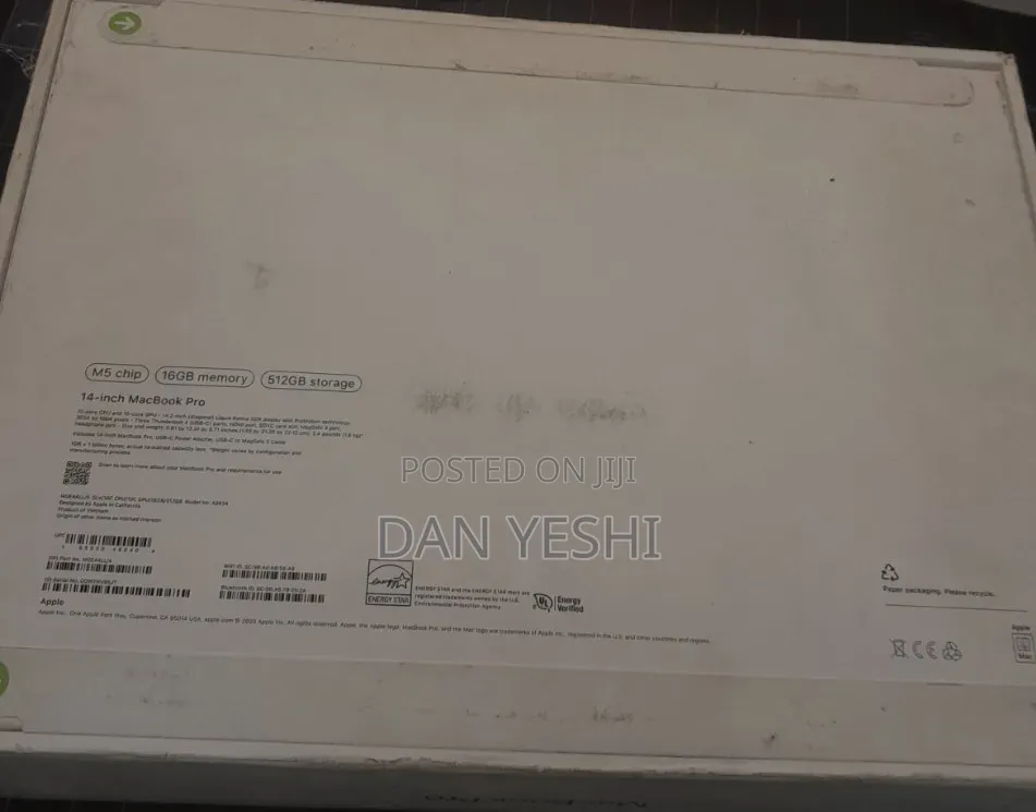 New Laptop Apple MacBook Pro 2025 M5 16GB Apple M5 Pro SSD 512GB