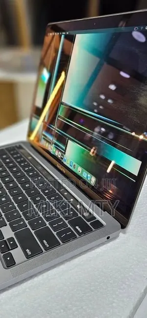 New Laptop Apple MacBook Air 2022 M2 8GB Apple M1 Max SSD 256GB