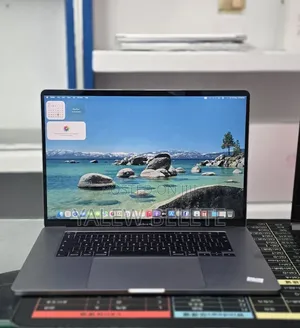 New Laptop Apple MacBook Pro 2019 32GB Intel Core i9 SSD 1T
