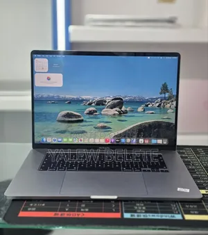 New Laptop Apple MacBook Pro 2019 32GB Intel Core i9 SSD 1T