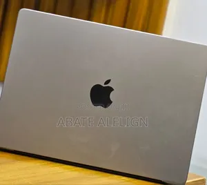 New Laptop Apple MacBook Pro 2021 M1 16GB Apple M1 Pro SSD 512GB