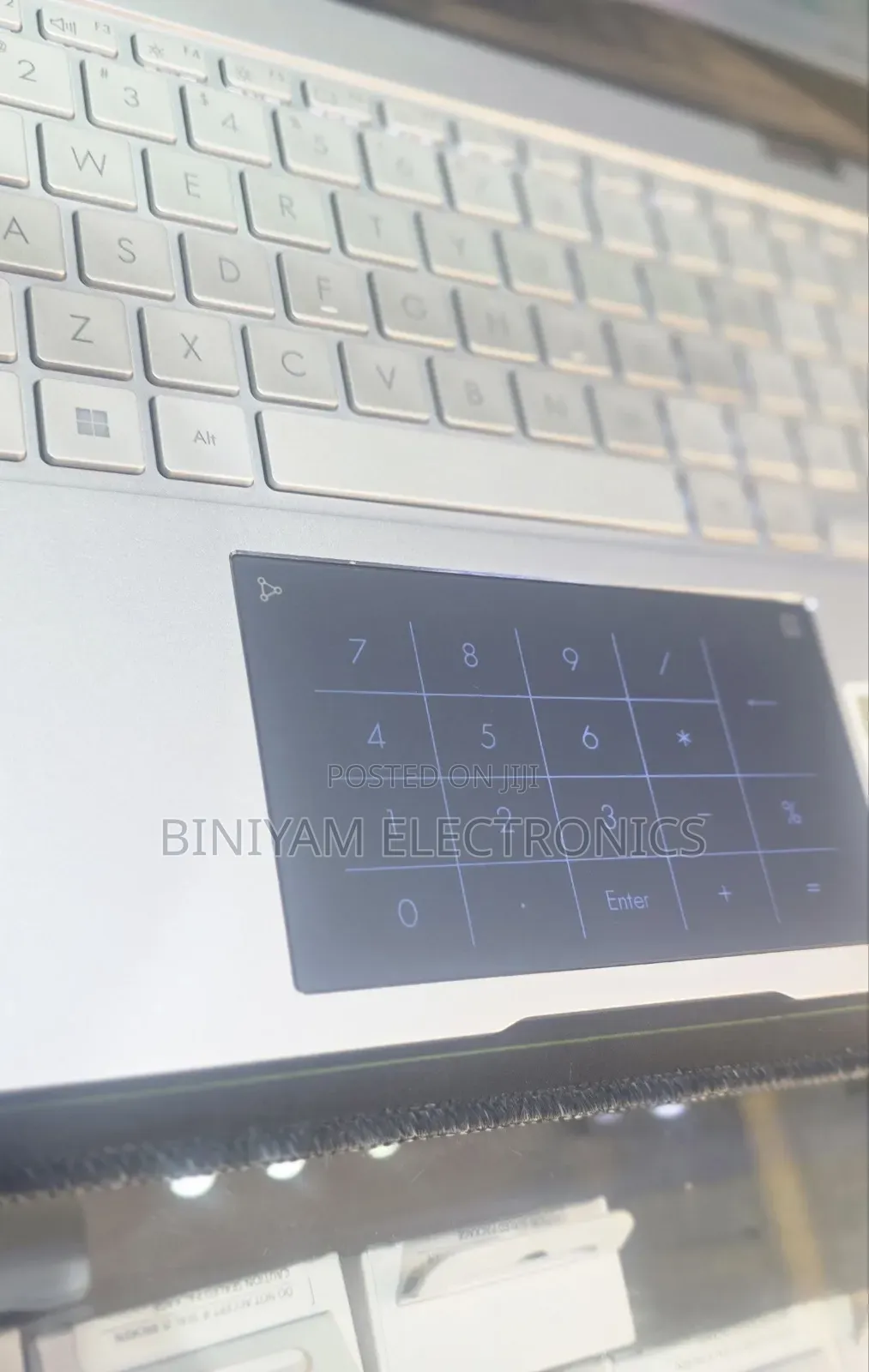 New Laptop HP ZBook 14 16GB Intel Core i7 SSD 512GB