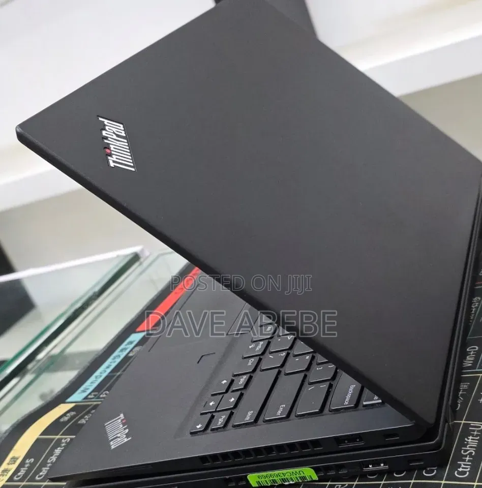 New Laptop Lenovo ThinkPad T14s G4 16GB AMD Ryzen 5 SSD 512GB