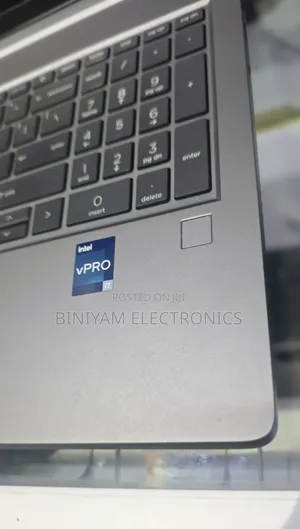 New Laptop HP ZBook 15 16GB Intel Core i7 SSD 512GB